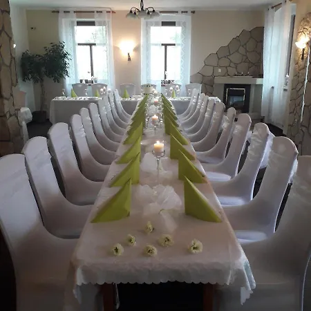 U Nadrazi Hotel
